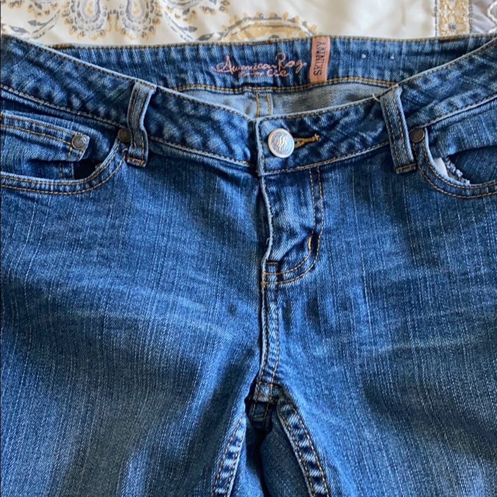 American Rag Jeans - Picture 2 of 5